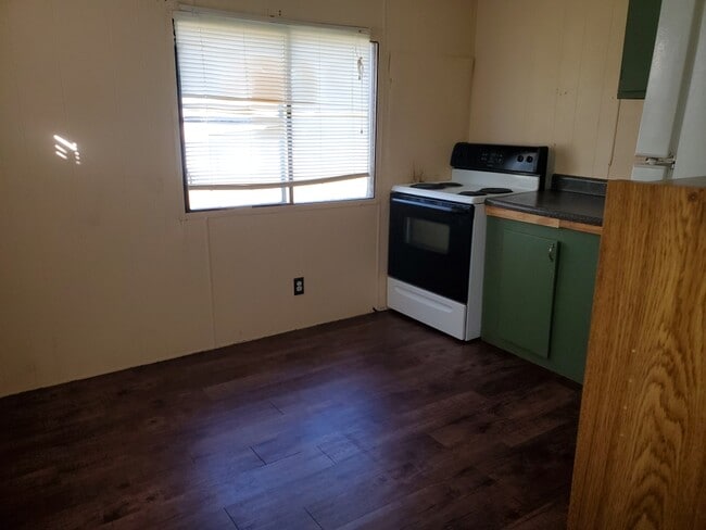 property at 200 31st St