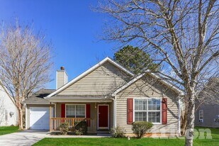 6728 Chesepeake Trail in Rex, GA - Building Photo