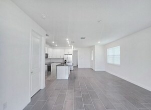 9250 Gulf Hvn Dr in Parrish, FL - Building Photo - Building Photo
