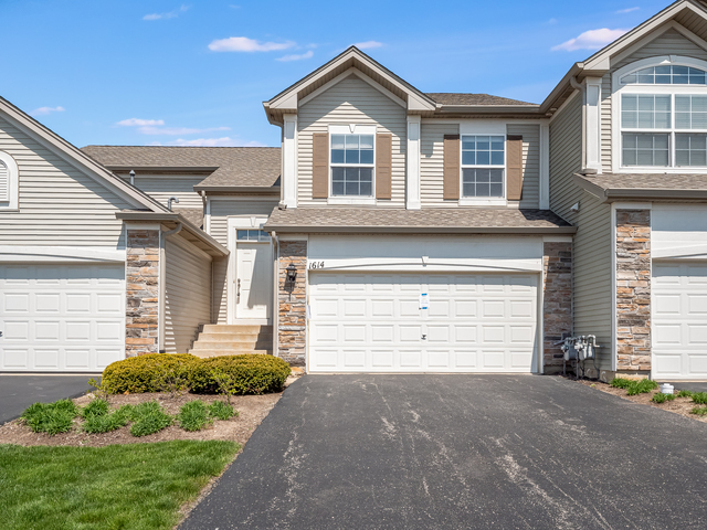 property at 1614 Fredericksburg Ln