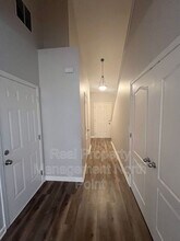 884 Lobdale Falls Dr in Lawrenceville, GA - Building Photo - Building Photo