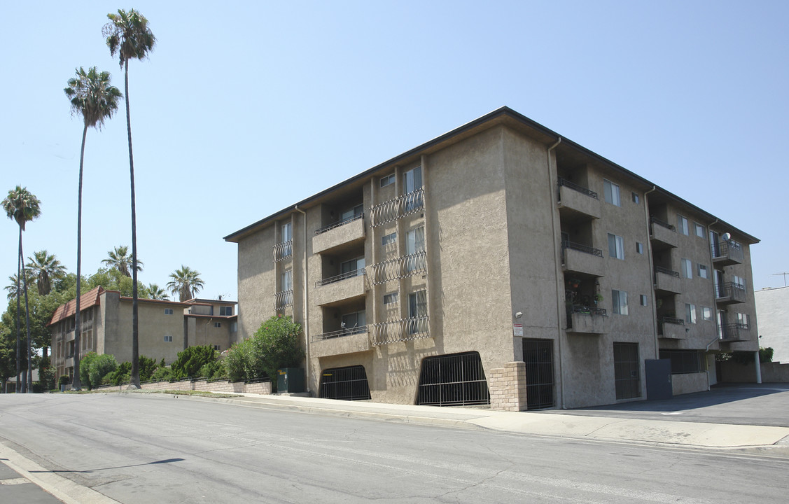 Las Palmas Apartments in Alhambra, CA - Foto de edificio