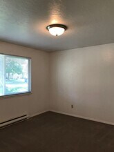 787 Meadows Dr in Twin Falls, ID - Building Photo - Building Photo