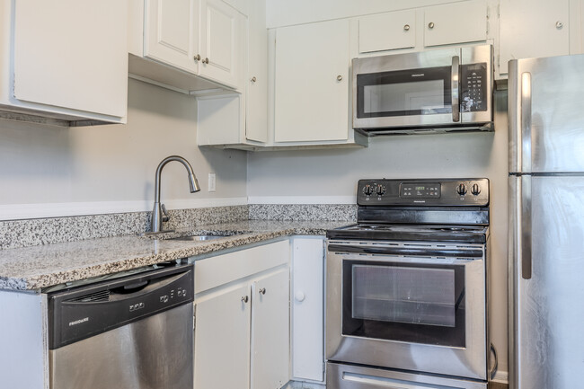 Copa Parque Apartment Homes