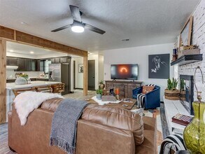 2140 SE 44th St in Newcastle, OK - Building Photo - Building Photo