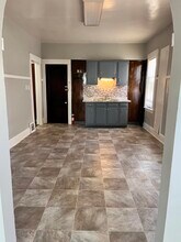 4502 McGregor Ave, Unit Down in Newburgh Heights, OH - Building Photo - Building Photo