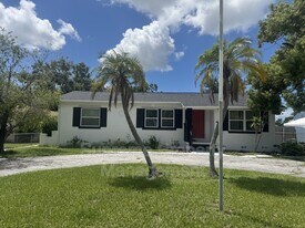 3620 4th Ave S in St. Petersburg, FL - Building Photo