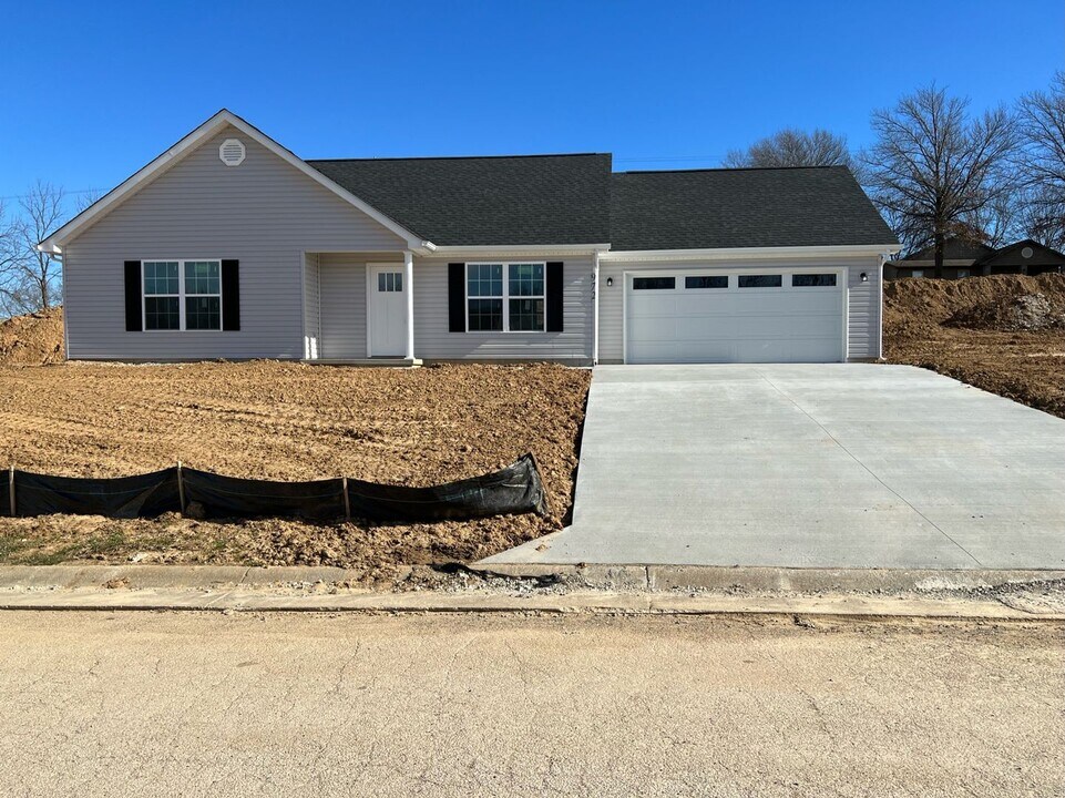 972 Lakeway Dr in Labadie, MO - Building Photo
