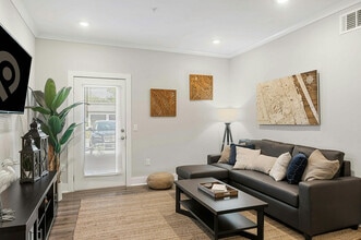 Pointe Grand Ocala in Ocala, FL - Building Photo - Building Photo