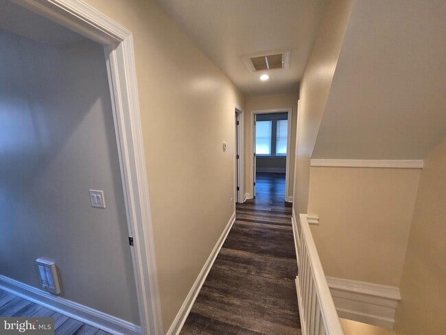 915 MacDade Blvd