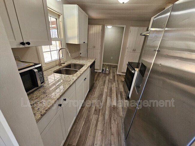 1348C Stonewall Springs Rd in Burlington, NC - Building Photo - Building Photo