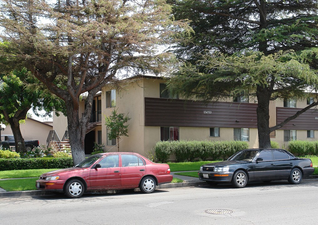 13070 Blackbird St in Garden Grove, CA - Building Photo