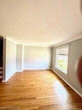 319 S Pleasant St in Royal Oak, MI - Foto de edificio - Building Photo