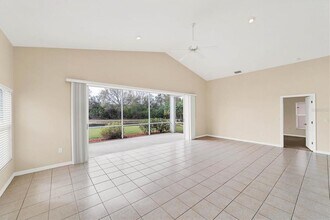 6006 Chaparral Ave in Sarasota, FL - Building Photo - Building Photo