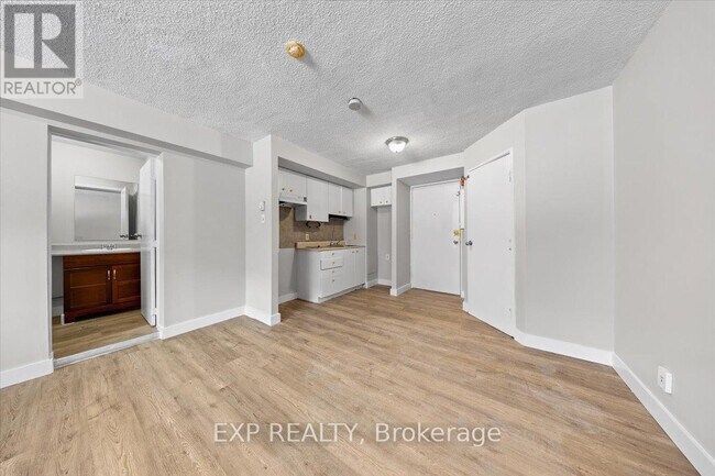 1435 Morisset Ave in Ottawa, ON - Building Photo - Building Photo