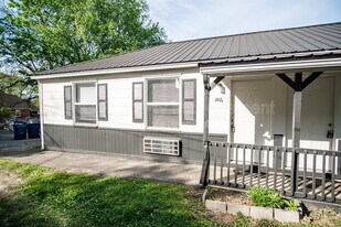 1416 Chicago Ave in Knoxville, TN - Building Photo