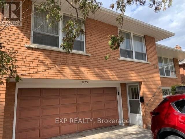 26 Knowland Dr in Toronto, ON - Building Photo - Building Photo