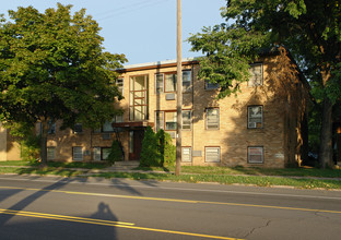 1501 7th St W in St. Paul, MN - Building Photo - Building Photo