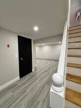 70 Appletree Ln in Roslyn Heights, NY - Building Photo - Building Photo