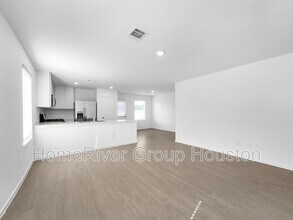 16469 Blossom Grv Dr in Conroe, TX - Building Photo - Building Photo