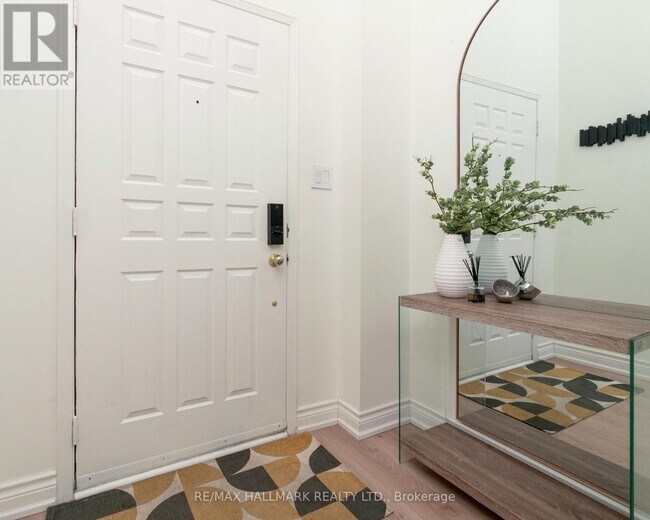 95 Weldrick Rd E in Richmond Hill, ON - Building Photo - Building Photo