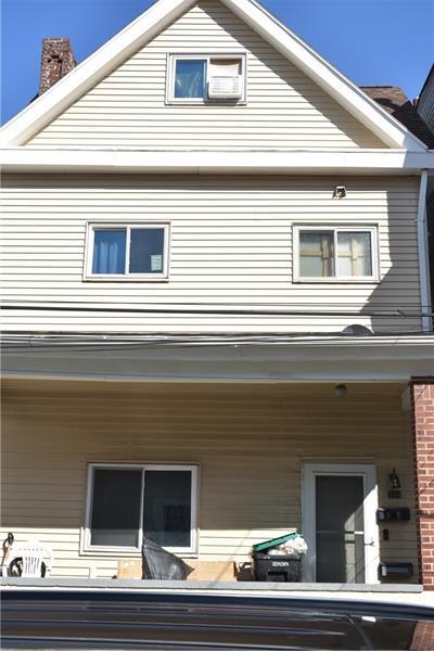 214 11th St in Sharpsburg, PA - Building Photo