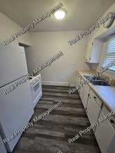 7701 W Taft St in Merrillville, IN - Building Photo - Building Photo