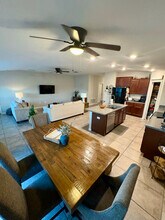 1804 Broad Winged Hawk Dr in Ruskin, FL - Building Photo - Building Photo