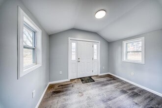 22 Academy Ave in Sparrow Bush, NY - Building Photo - Building Photo