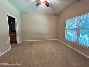 4116 Fitzroy Reef Dr in Mims, FL - Building Photo - Building Photo