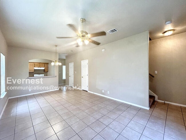 3017 Douglas Fir Dr in New Braunfels, TX - Foto de edificio - Building Photo