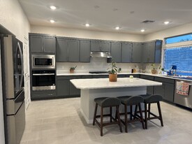 625 Stone Hammer Ave in Las Vegas, NV - Building Photo