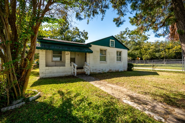 property at 1602 Wambolt St