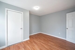 15 Kimberly Ave, Unit 3 in Springfield, MA - Foto de edificio - Building Photo