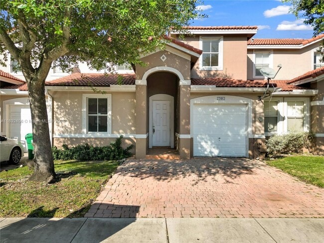 property at 27463 SW 137th Ct