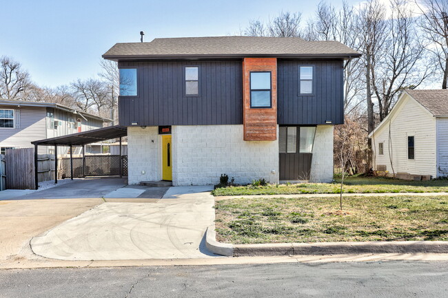 property at 608 E Eufaula St