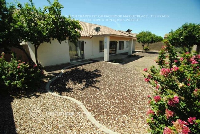 9426 E Juanita Ave in Mesa, AZ - Building Photo - Building Photo