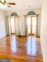 608 S Hancock St in Philadelphia, PA - Building Photo