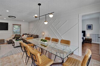 6421 NE 22nd Ave in Fort Lauderdale, FL - Building Photo - Building Photo