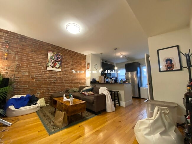 14 Parker Hill Ave, Unit 2 in Boston, MA - Building Photo - Building Photo