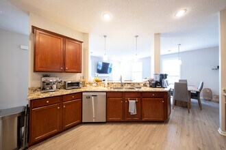 3776 Hazel Trail in Woodbury, MN - Building Photo - Building Photo