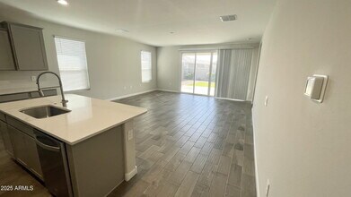 37845 W Santa Barbara Ave in Maricopa, AZ - Building Photo - Building Photo