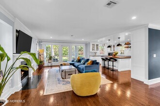 1 Lennox Ave in Rumson, NJ - Building Photo - Building Photo