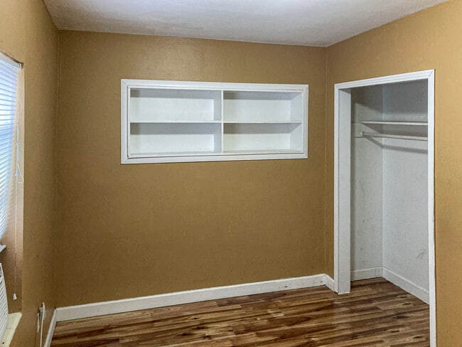 property at 4918 Cortez Dr