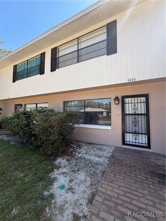 property at 9474 W Green Bay Ln