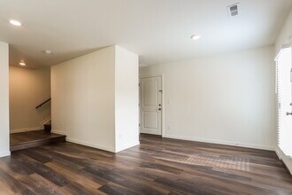 4721 N Tower Dr in Denver, CO - Building Photo - Building Photo