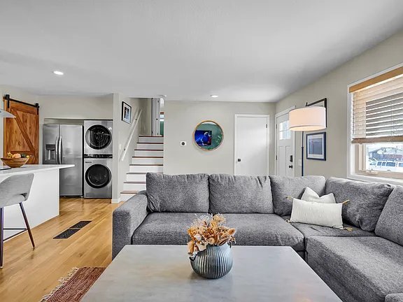 1319 S Lincoln St in Longmont, CO - Building Photo - Building Photo