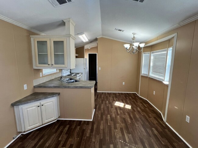 3318 Chicago Bears St in Avon Park, FL - Building Photo - Building Photo