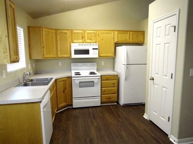 1991 W 550 N in Clinton, UT - Building Photo - Building Photo