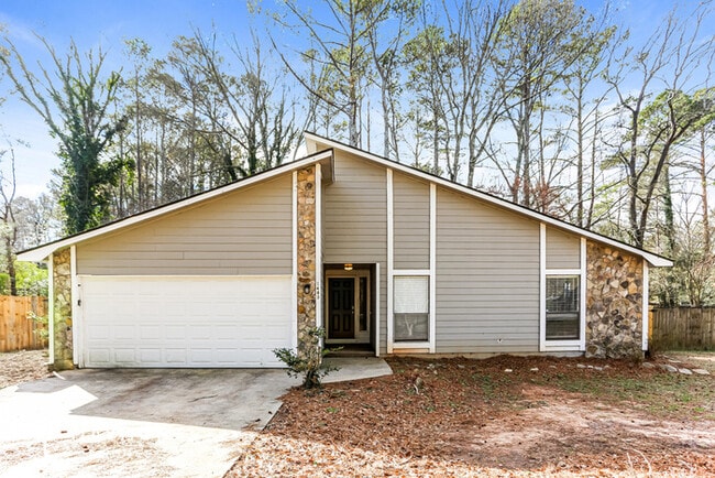 1483 Flat Rock Rd in Stockbridge, GA - Building Photo - Building Photo